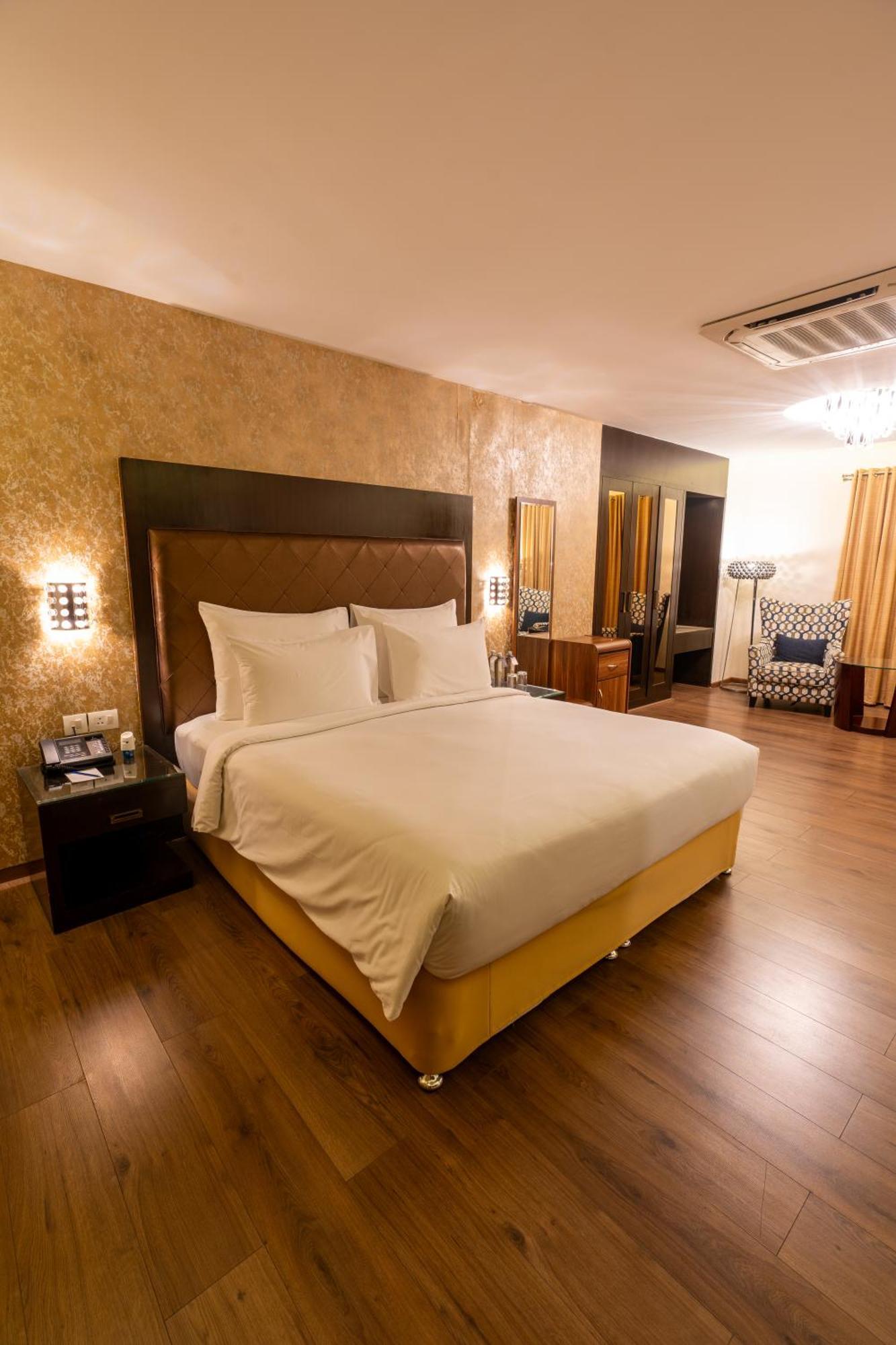 Resort Clarks Exotica Convention & Devanahalli